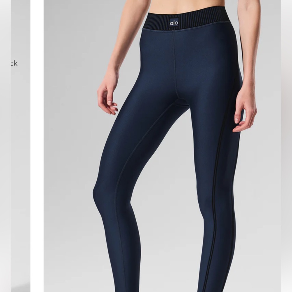 ALO Airlift High-Waist 7/8 Line Up Legging